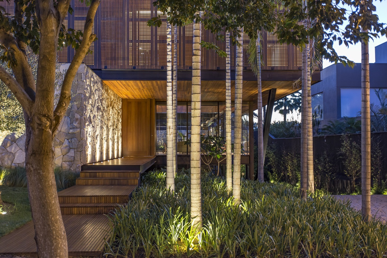 Modern Architect Magazine - Residence AB (2) Modern Architect Magazine - Residence AB (2)