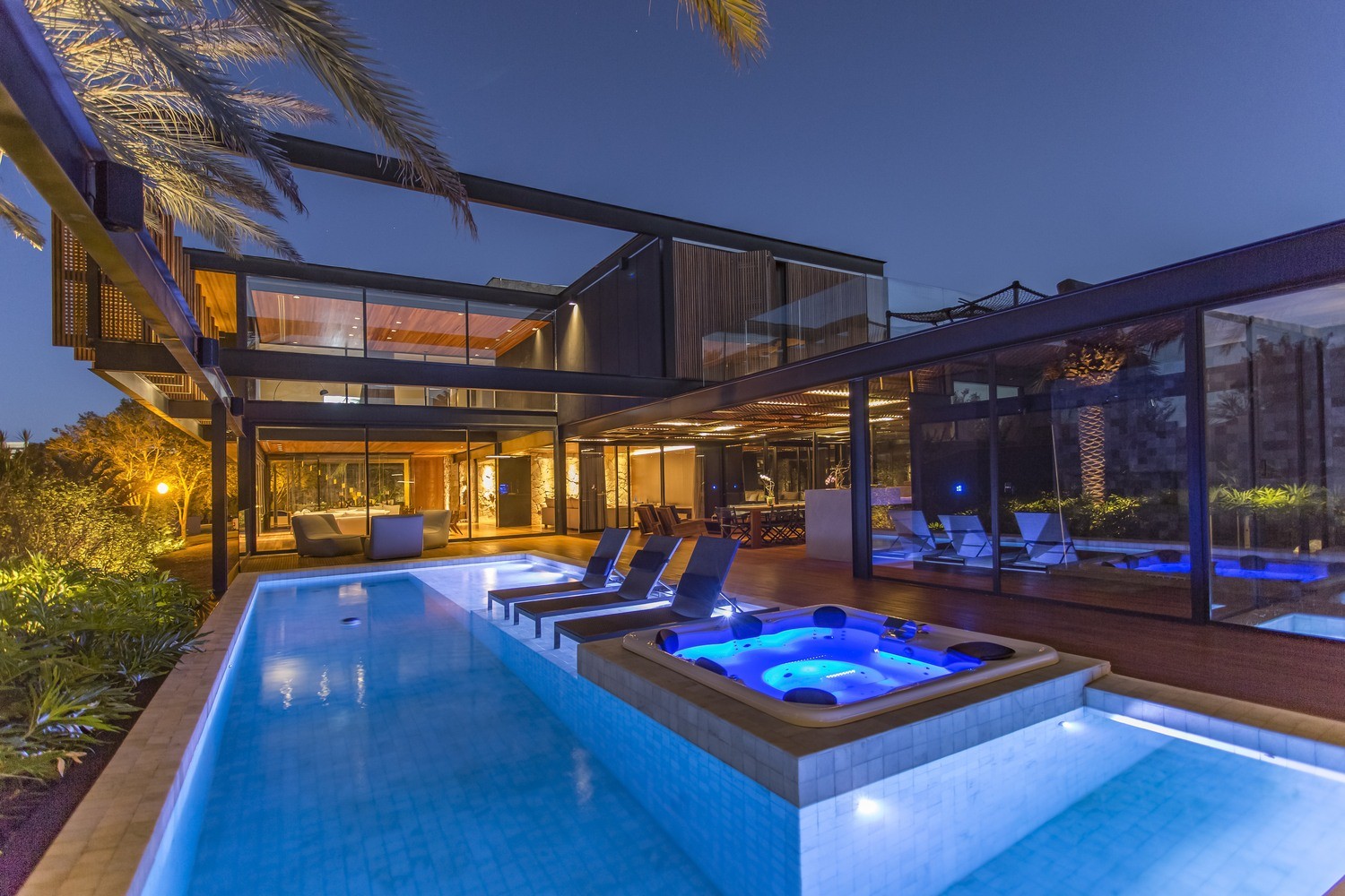 Modern Architect Magazine - Residence AB (3) Modern Architect Magazine - Residence AB (3)